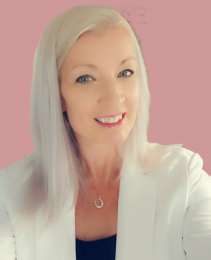 Photo of Alissa DelTufo